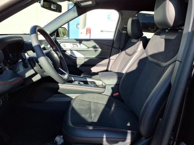 New 2026 Agate Black Metallic Ford ST image 8