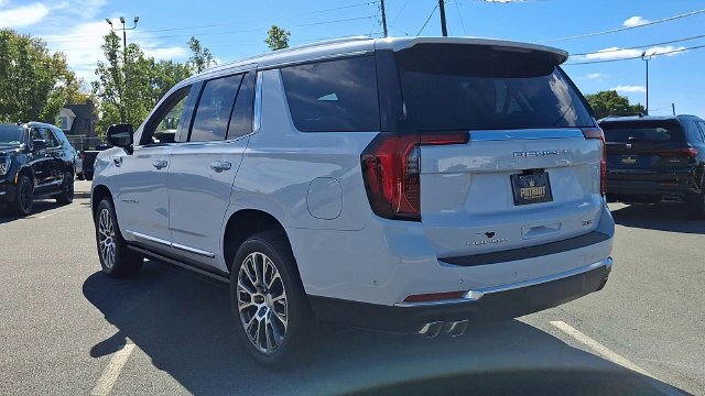 2026 GMC Yukon Denali - Photo 8