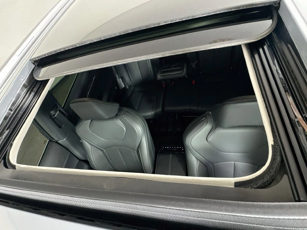 Certified Used 2027 Gray INFINITI LUXE image 29