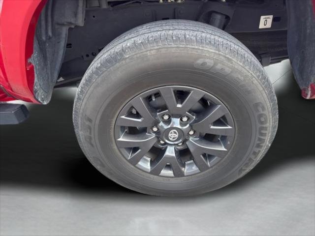 Certified Used 2021 BARCELONA RED MET. Toyota  image 34
