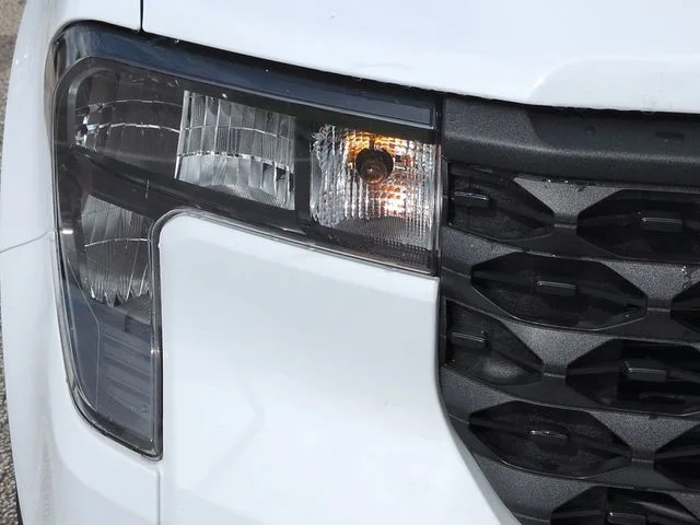 New 2026 Oxford White Ford XL image 10