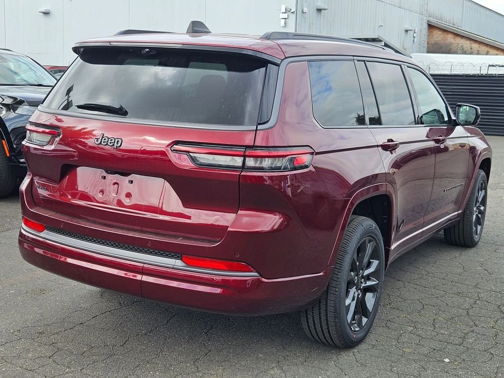 New 2026 Velvet Red Pearl-Coat Exterior Paint Jeep Limited image 7