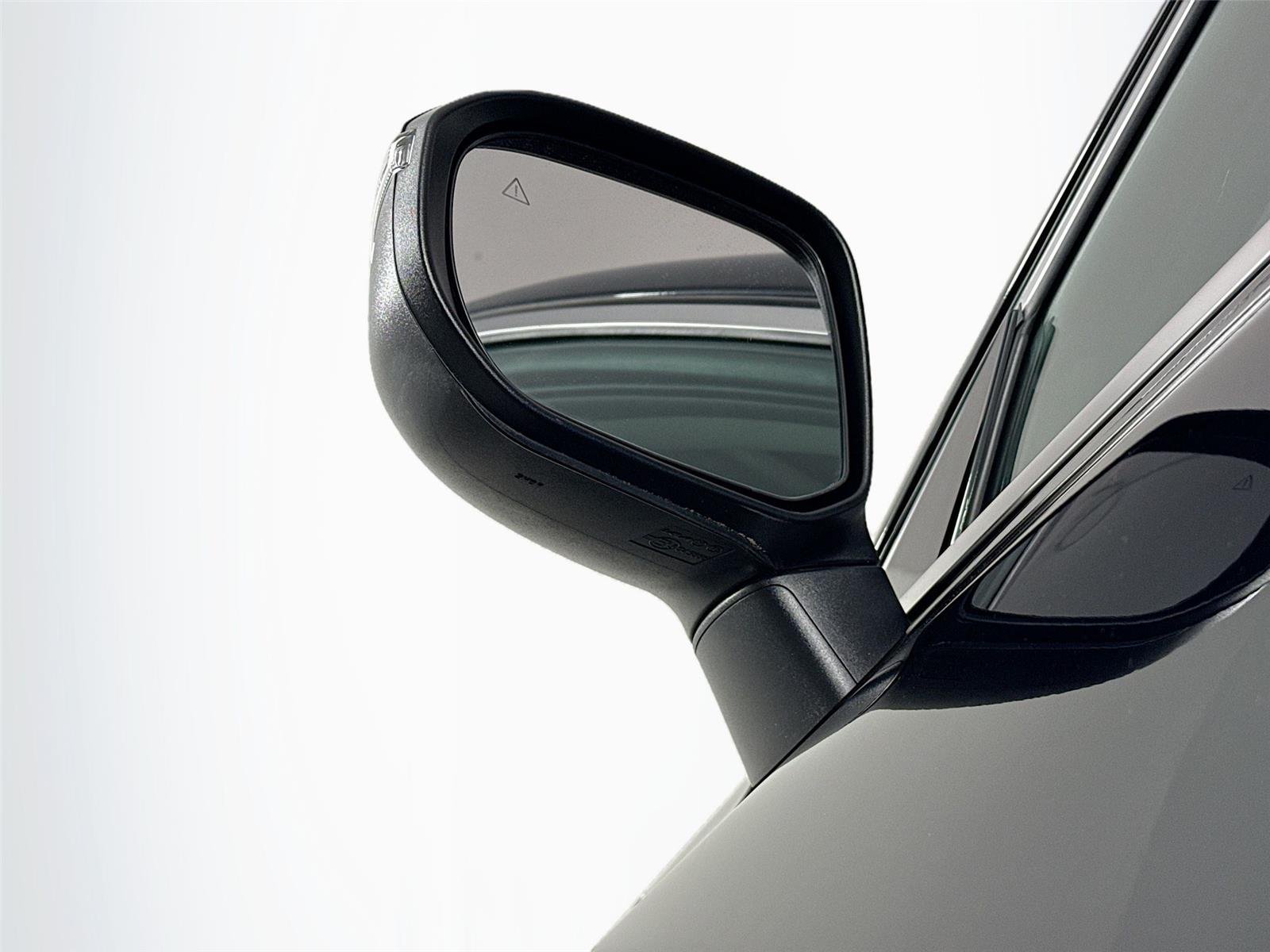 Used 2023 Ebony Black Kia LX image 5