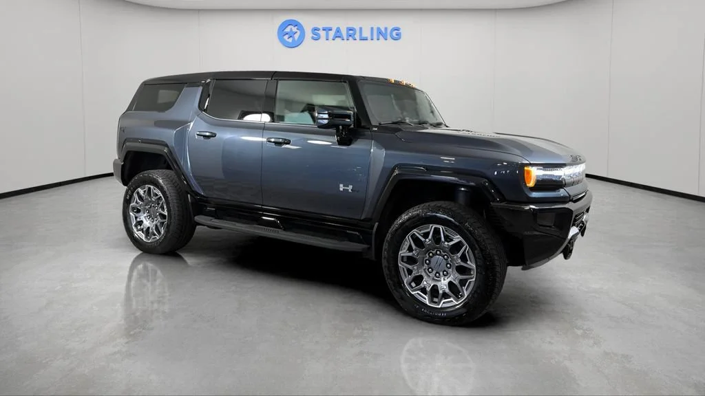 Certified Used 2025 Graphite Blue Metallic GMC 3X image 13