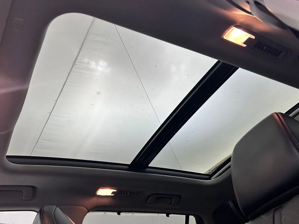 Used 2022 Black Toyota Platinum image 25