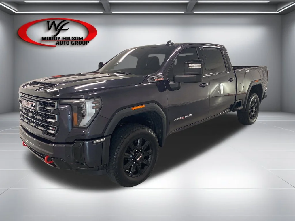 Used 2026 Titanium Rush Metallic GMC AT4 image 2