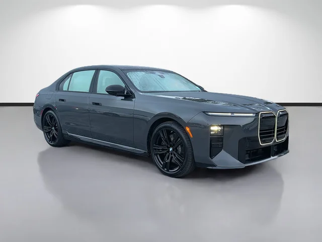 2027 BMW 7 Series 740i
