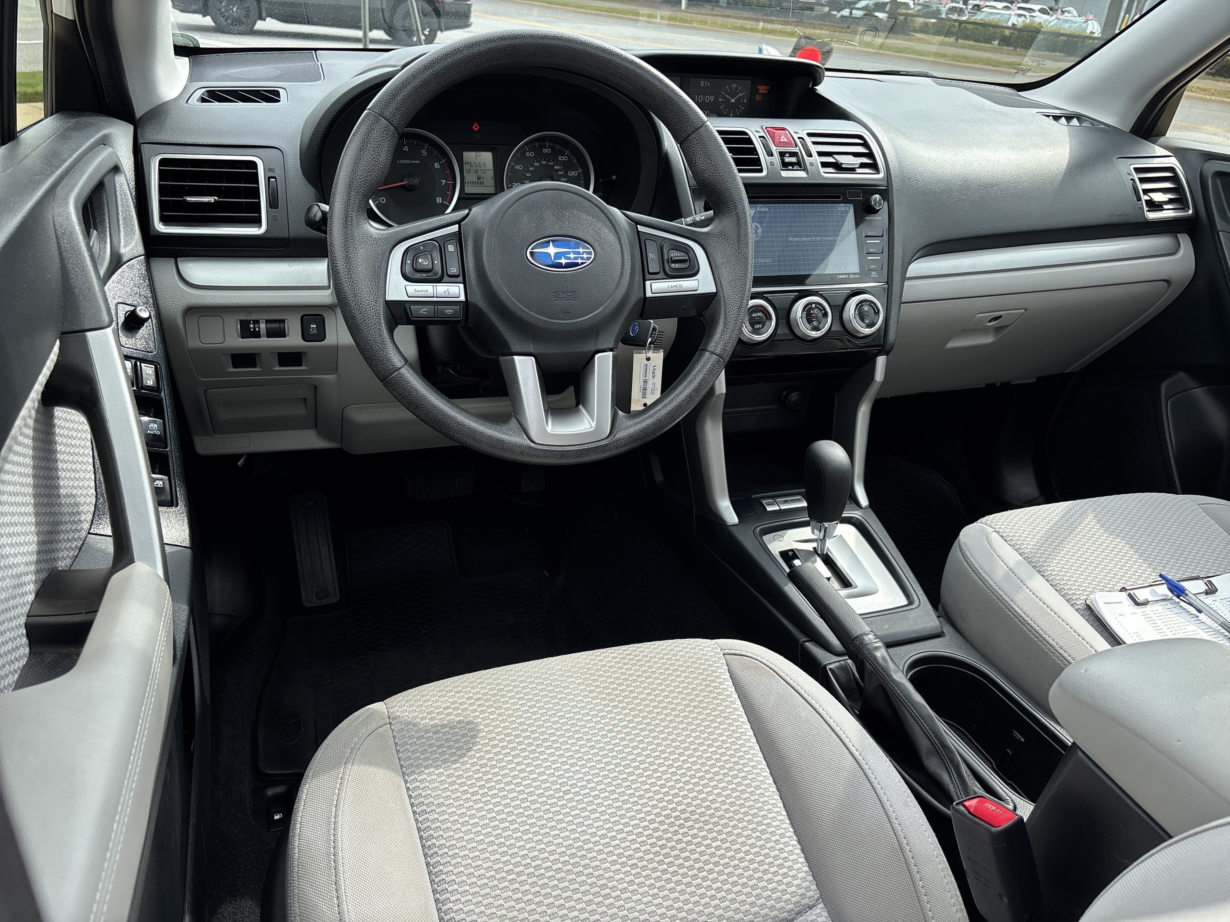 Used 2017 Crystal White Pearl Subaru 2.5i Premium AWD image 16