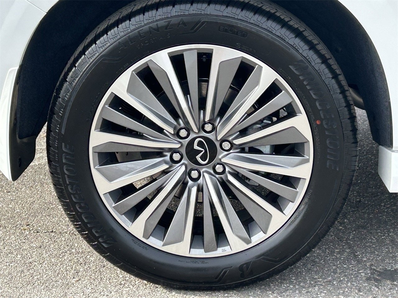 2026 INFINITI QX80 Luxe - Photo 7