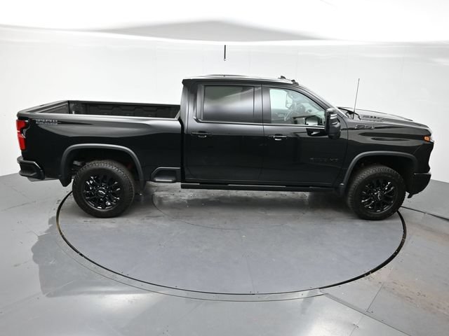 Used 2025 Black Chevrolet LTZ image 40