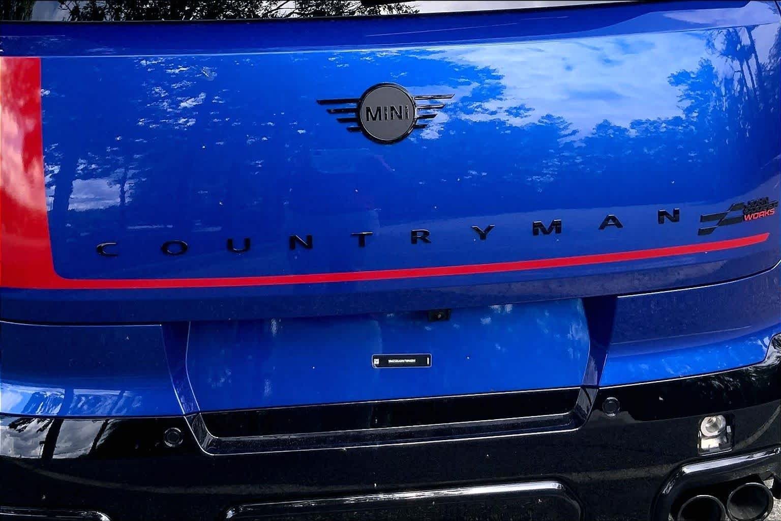 New 2027 Blazing Blue Metallic MINI Iconic image 15