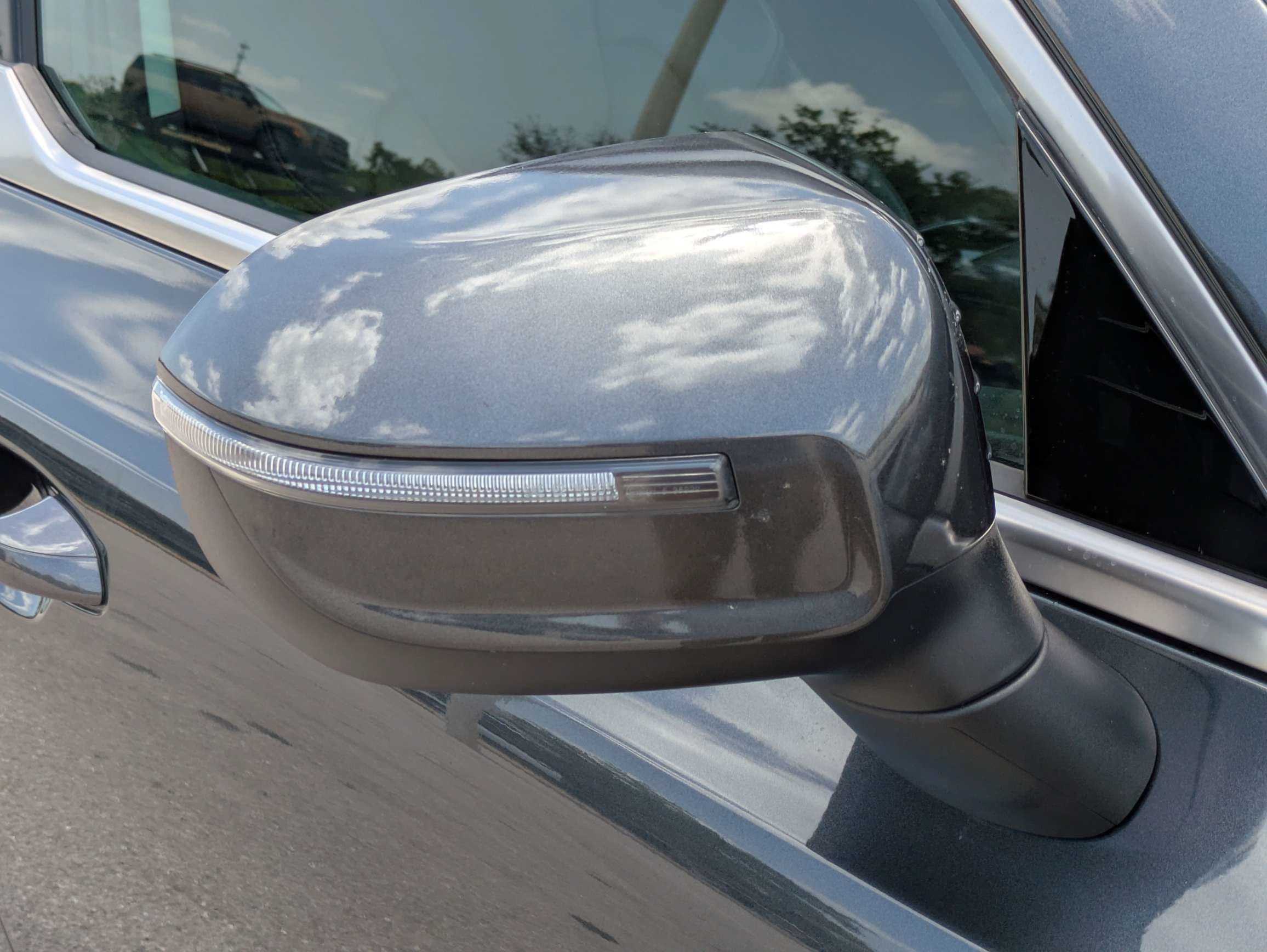 Certified Used 2024 Gravity Gray Kia LX image 12
