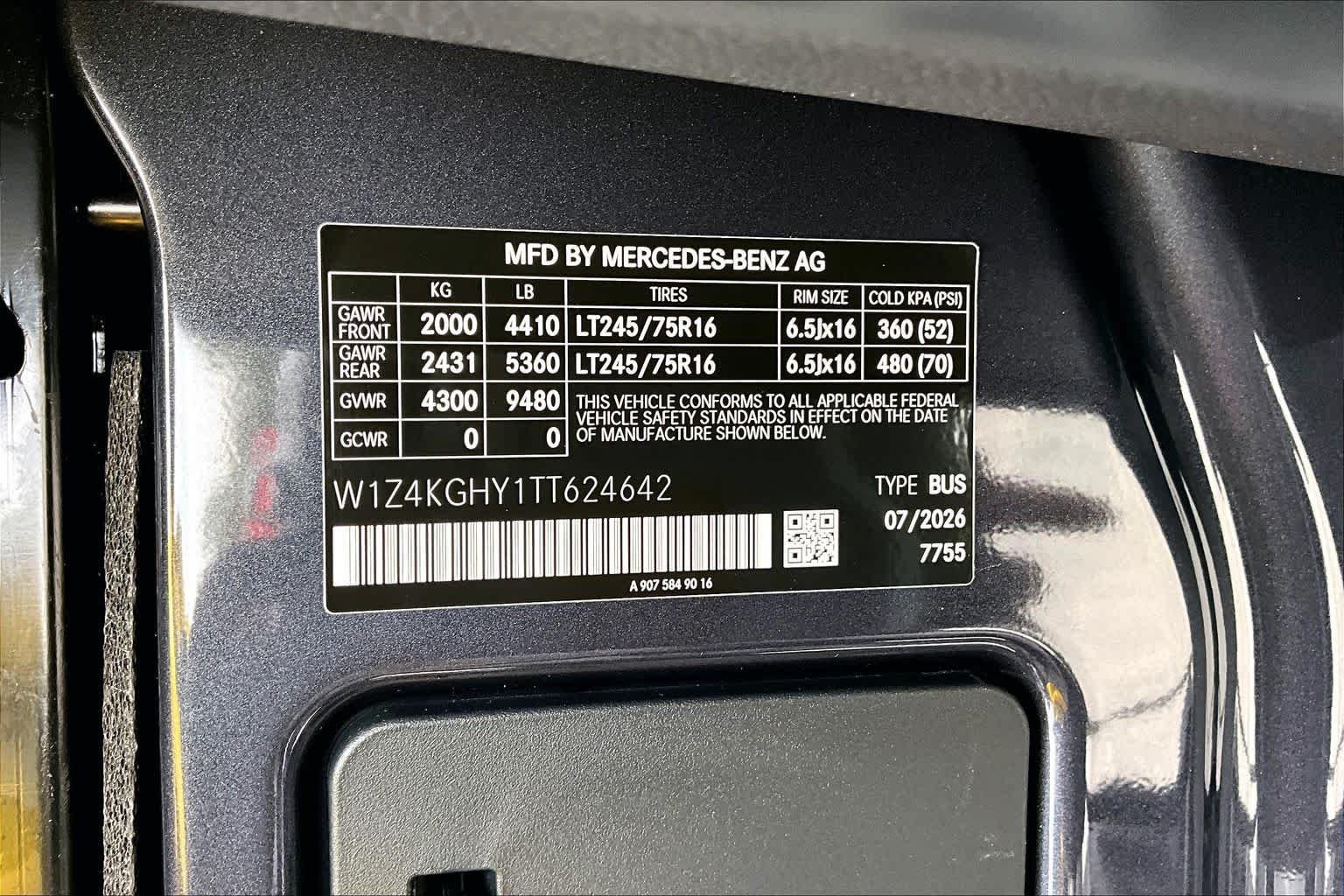 New 2026 Tenorite Gray Metallic Mercedes-Benz  image 18