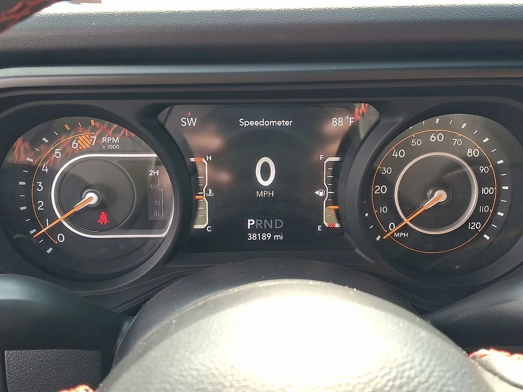 Used 2024 Gray Jeep Rubicon image 22