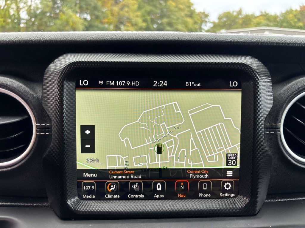 Used 2023 Black Jeep Sahara image 20