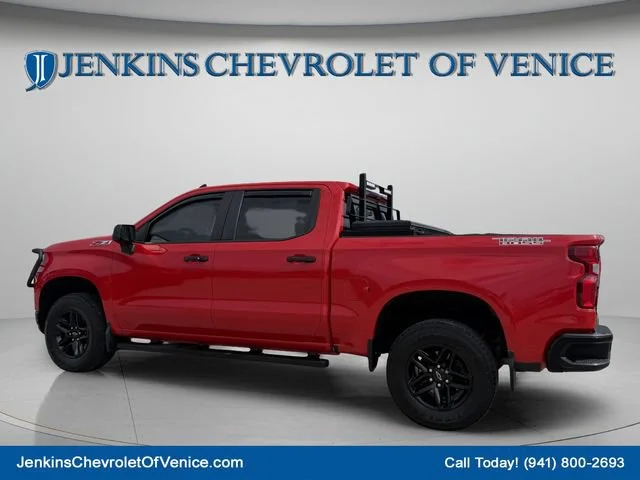 Used 2021 RED HOT Chevrolet LT Trail Boss image 8