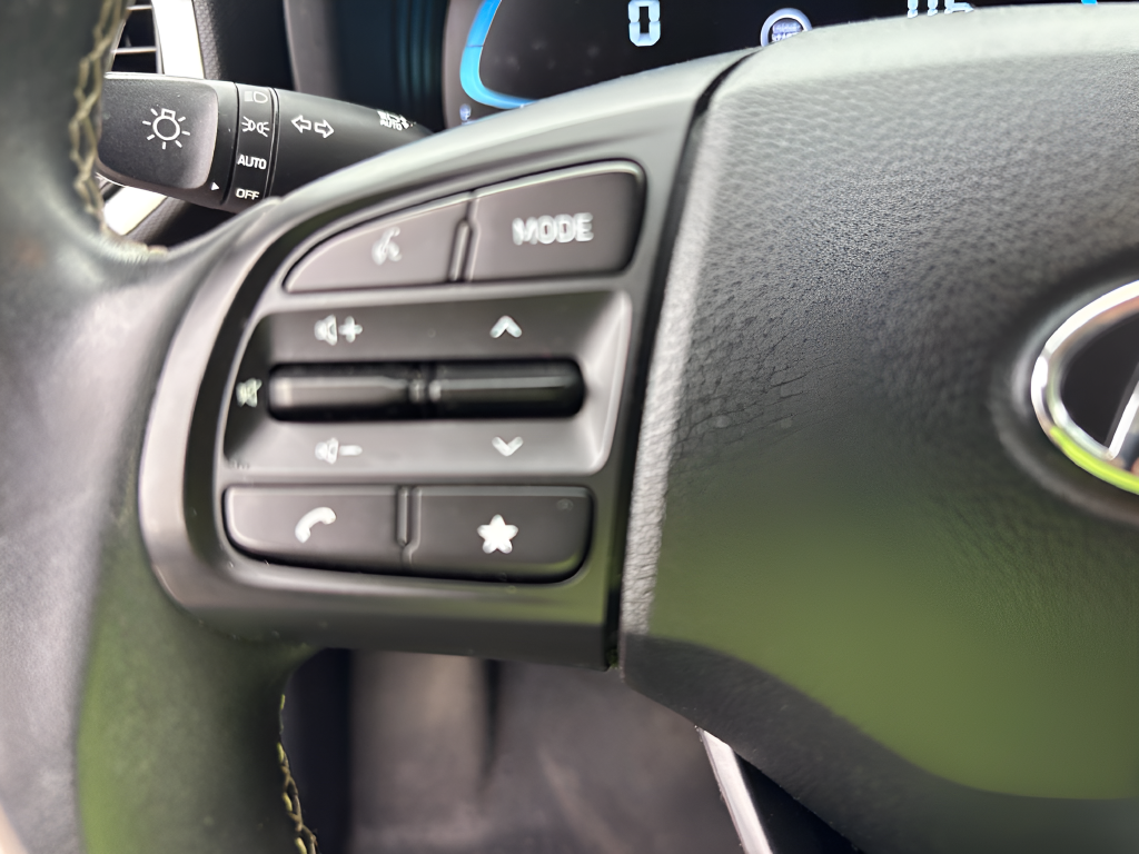 Used 2023 Blue Hyundai Limited image 15
