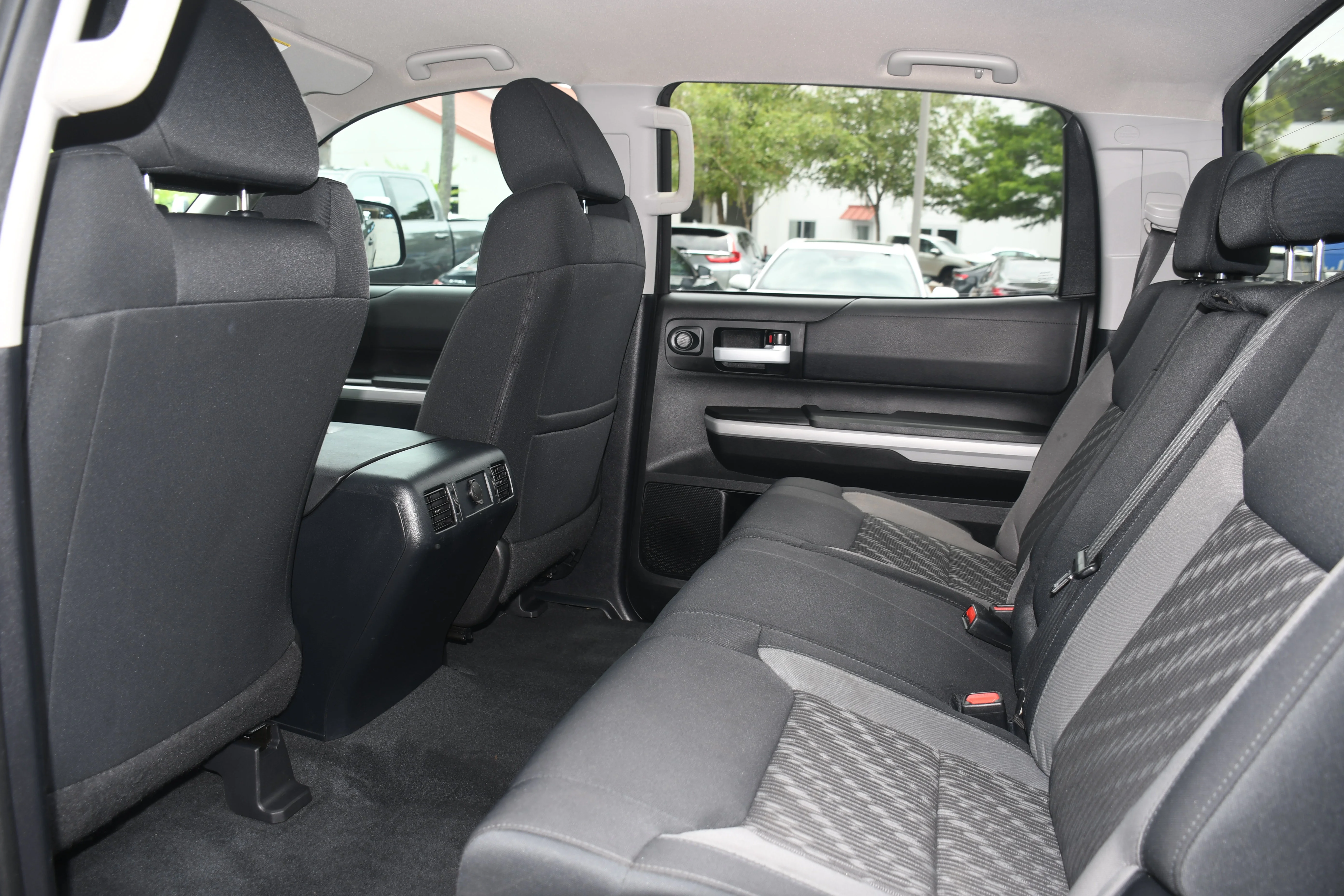 Used 2019 Gray Toyota SR5 image 14