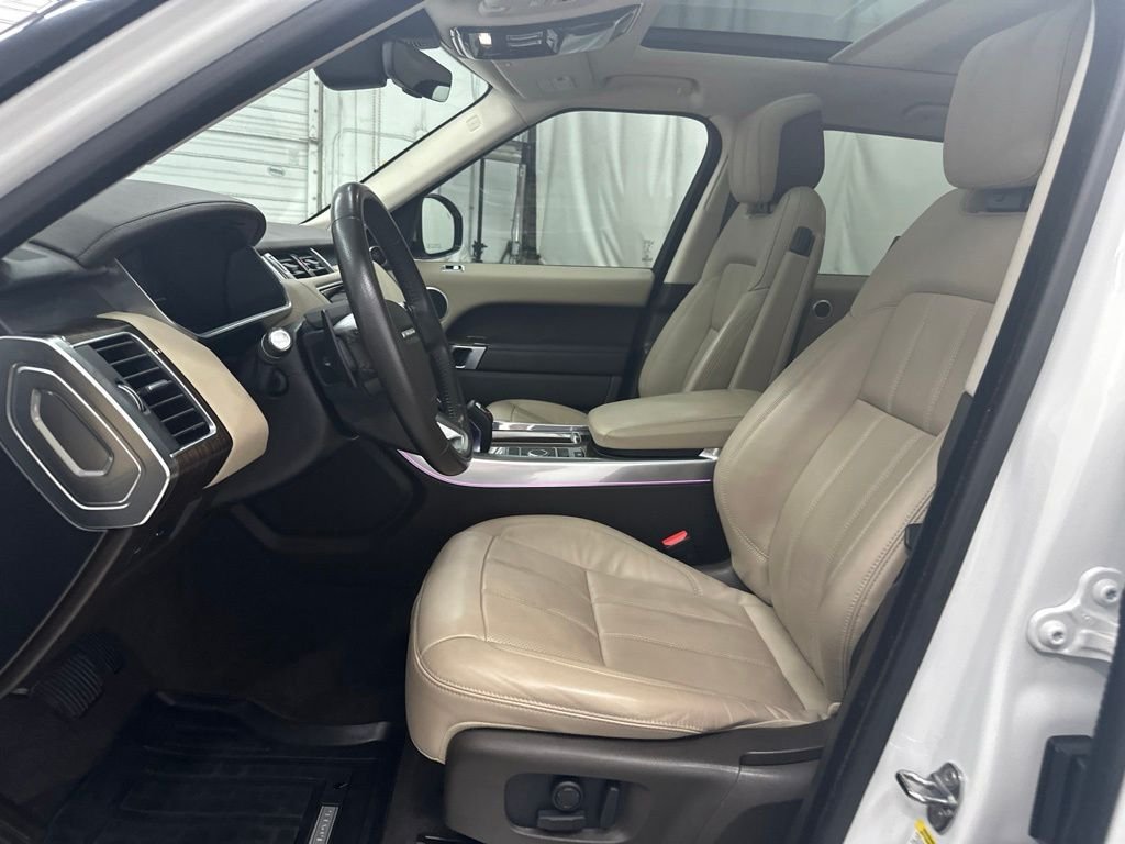Used 2018 White Land Rover Supercharged image 21