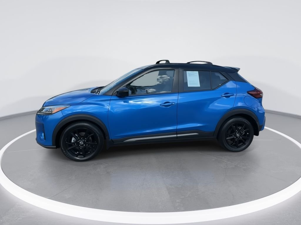 Used 2024 Blue Nissan SR image 6