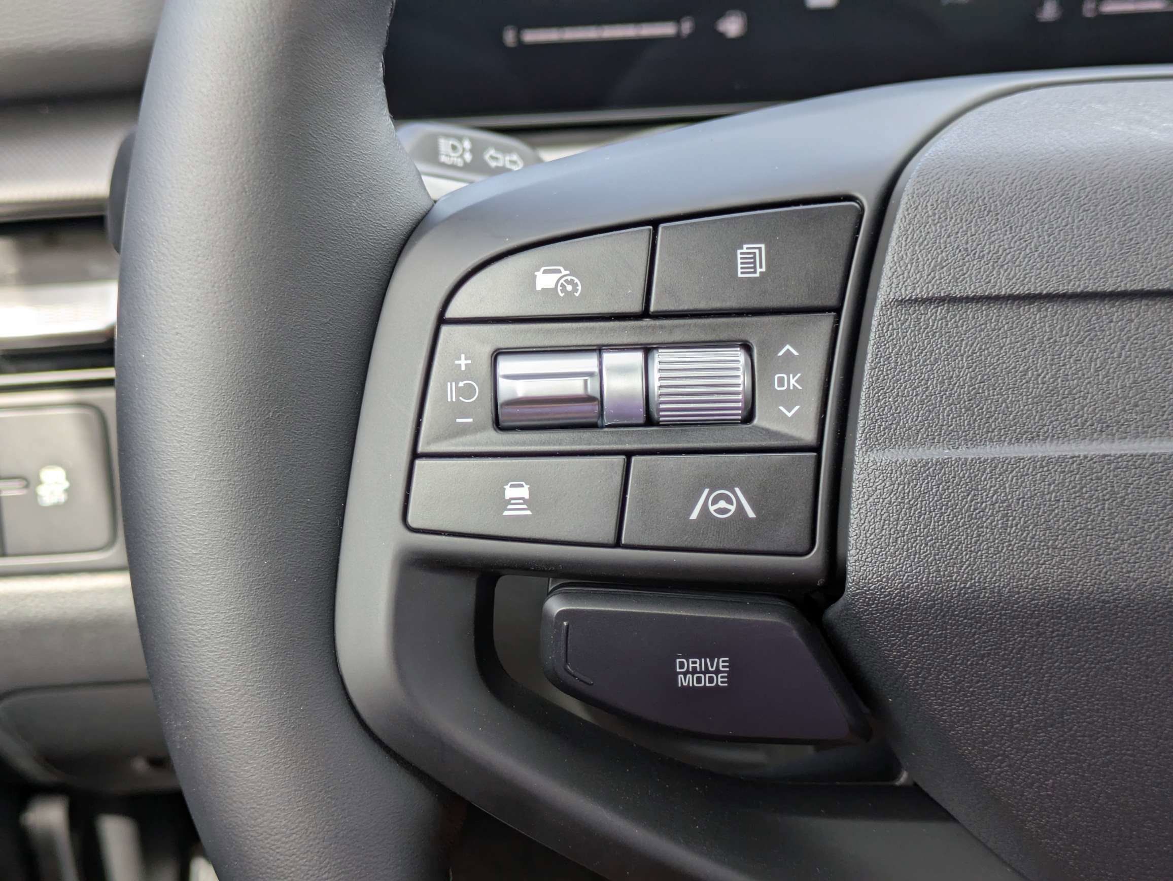 New 2026 Ebony Black Kia LX image 31