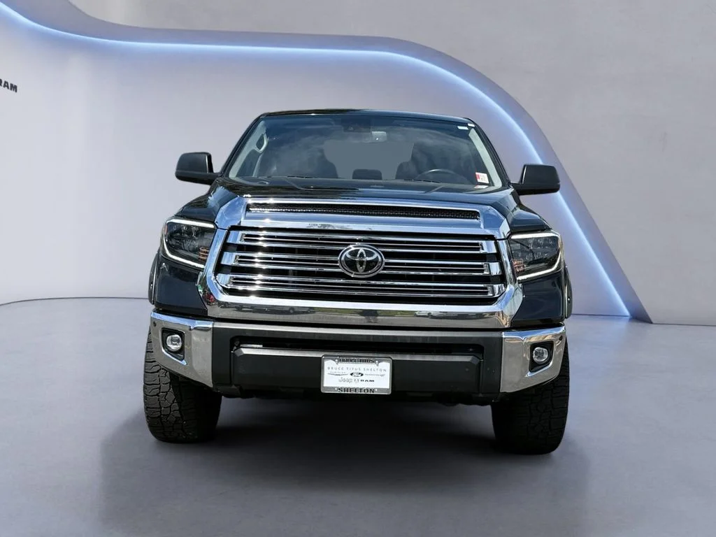 Used 2020 Black Toyota SR5 image 8
