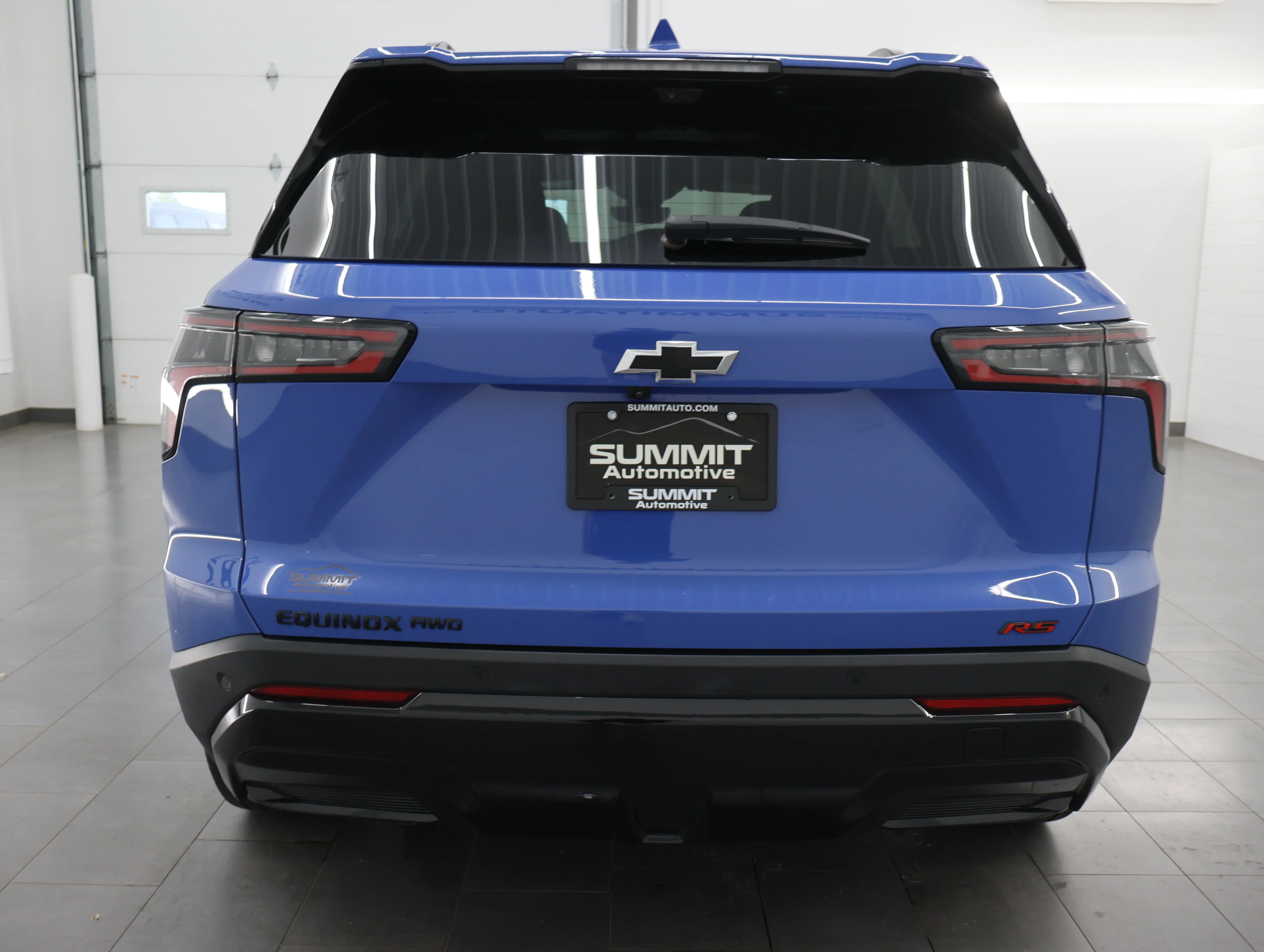 Used 2025 Reef Blue Metallic Chevrolet RS image 32
