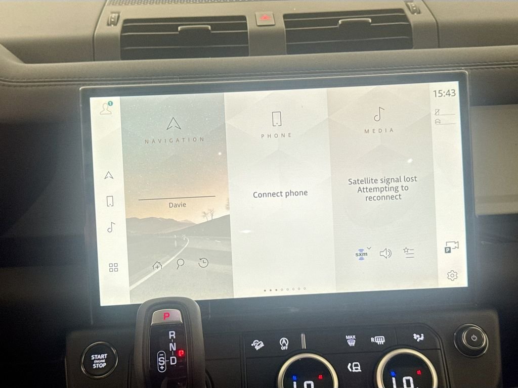 New 2026 Santorini Black Land Rover S image 14
