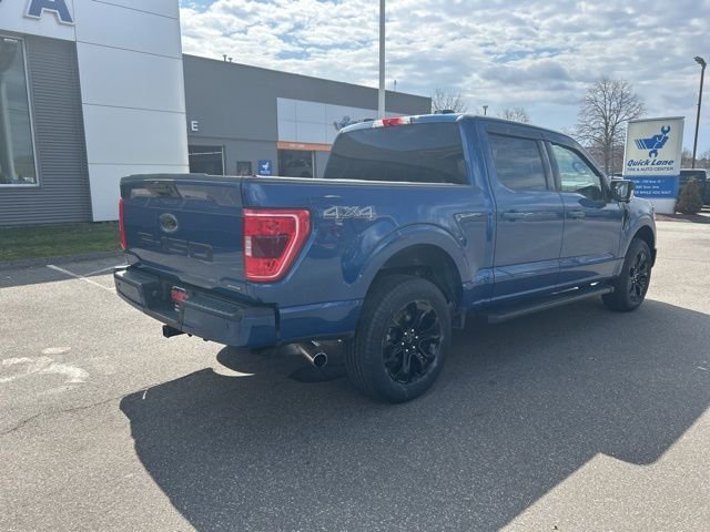 Used 2022 Blue Ford XLT image 9