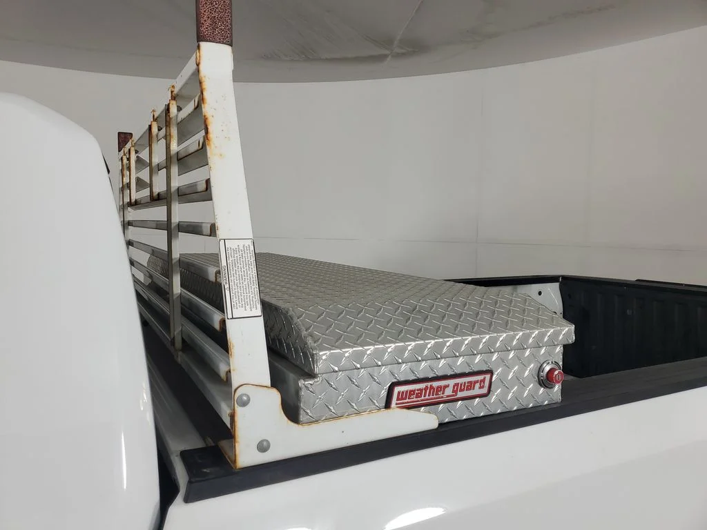 Used 2020 White Chevrolet WT image 11
