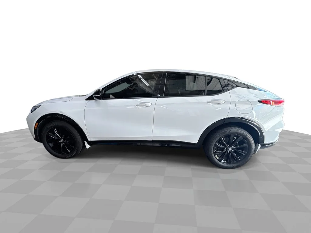 2024 Buick Envista Sport Touring's photo
