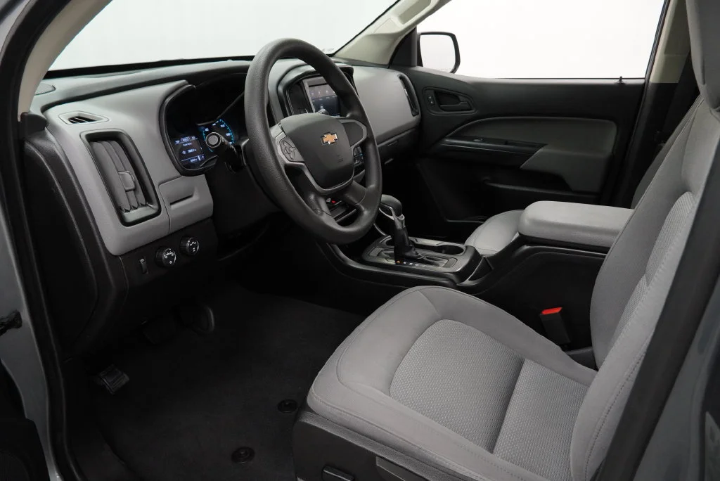 Used 2022 Gray Chevrolet Work Truck image 20
