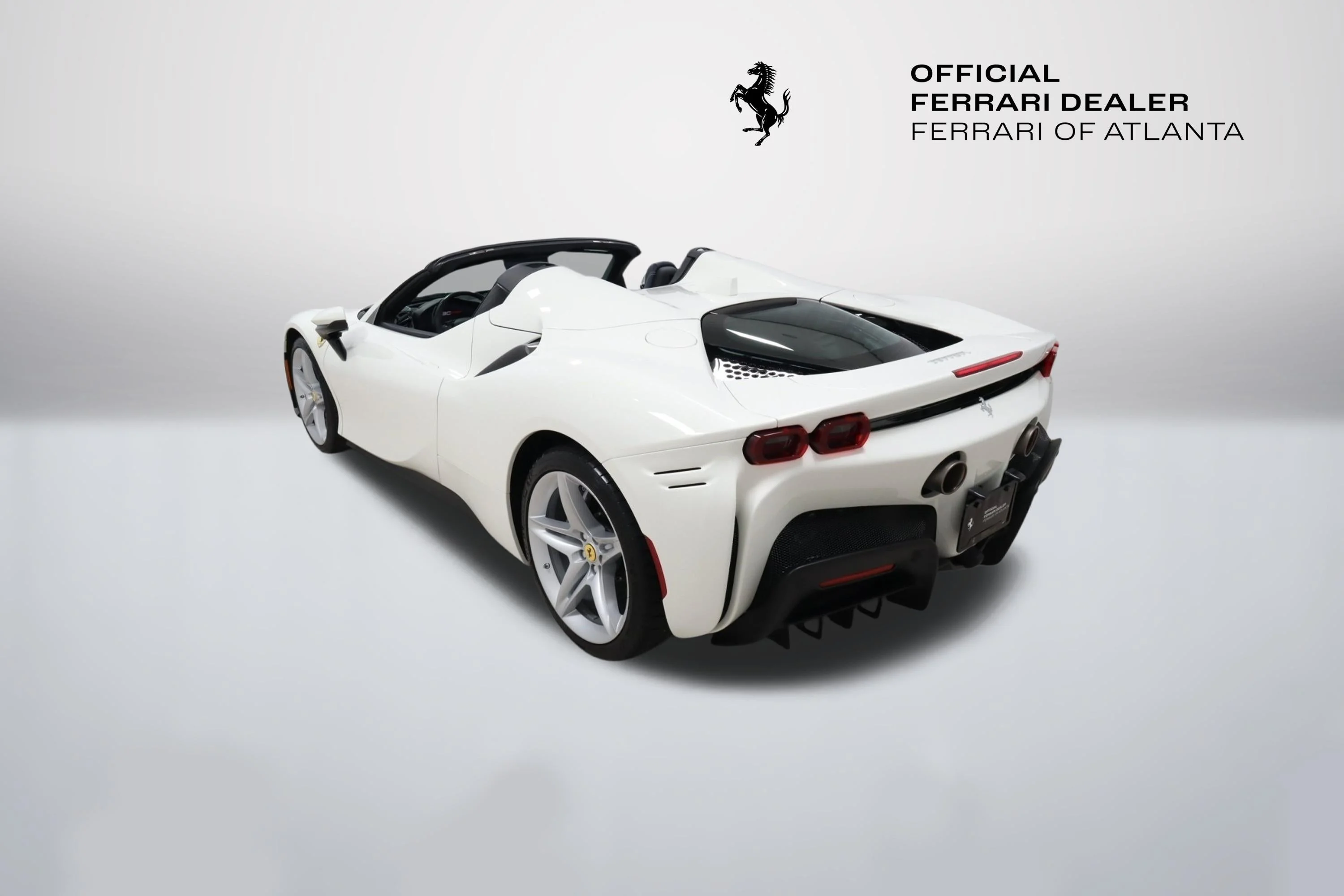 Certified Used 2025 Bianco Avus Ferrari  image 3