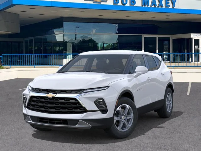 New 2026 Summit White Chevrolet 2LT image 6