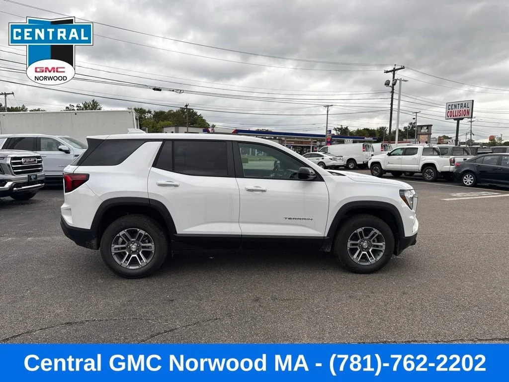 New 2027 Summit White GMC Elevation image 7