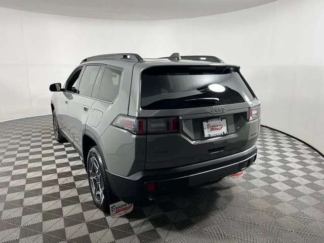 Used 2026 Gray Jeep Laredo image 5