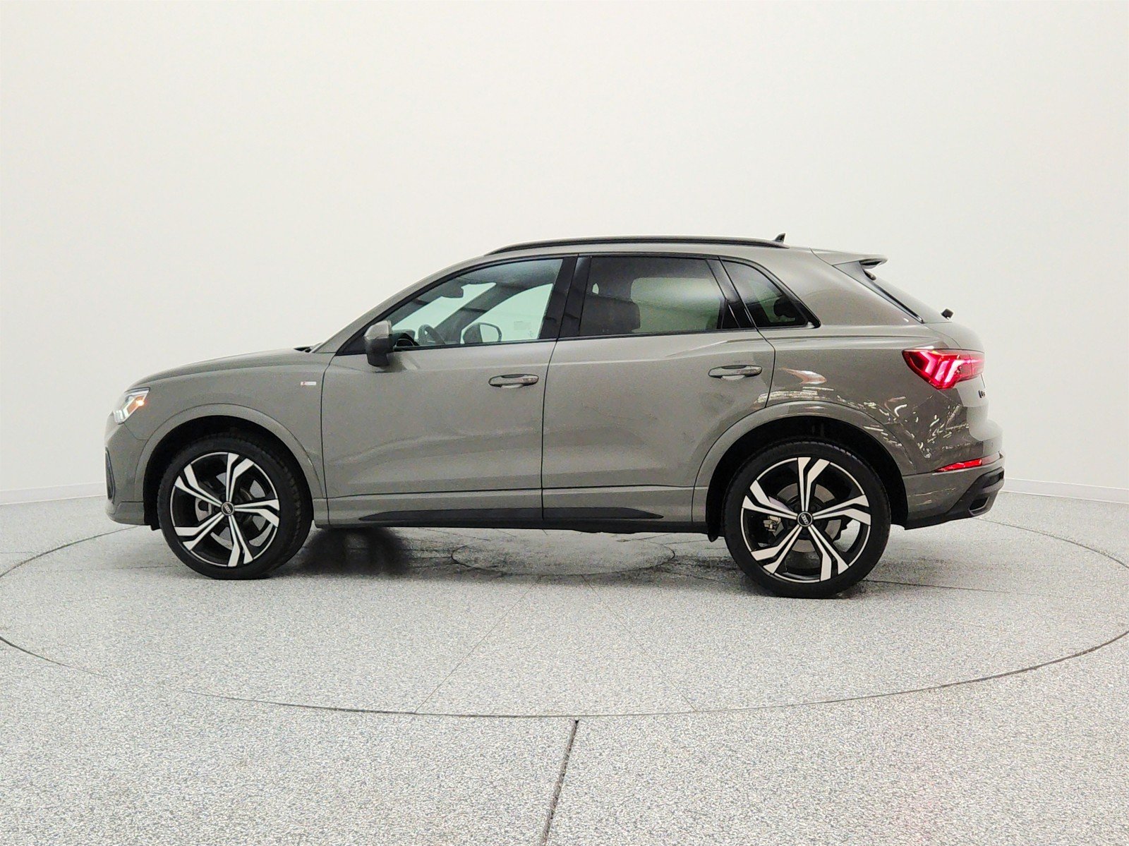 Used 2023 Chronos Gray Metallic Audi S line Premium Plus image 8