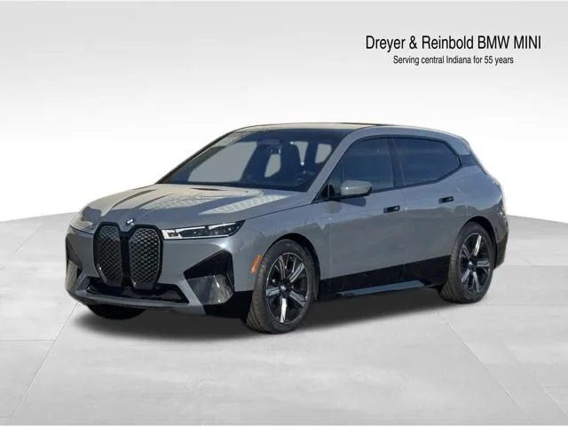 2025 BMW iX M60's photo