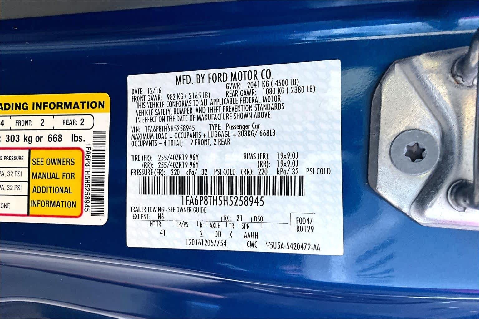 Used 2017 Lightning Blue Metallic Ford EcoBoost Premium image 28