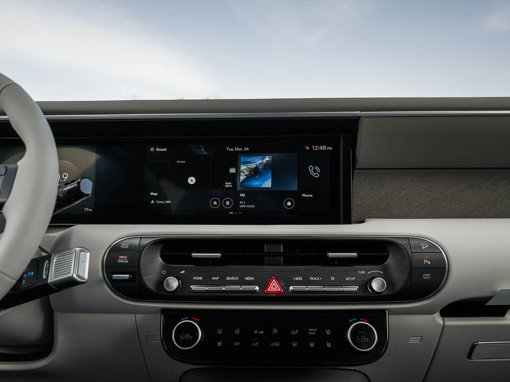 New 2026 Ecotronic Gray Pearl Hyundai SEL Premium 8P AWD image 17