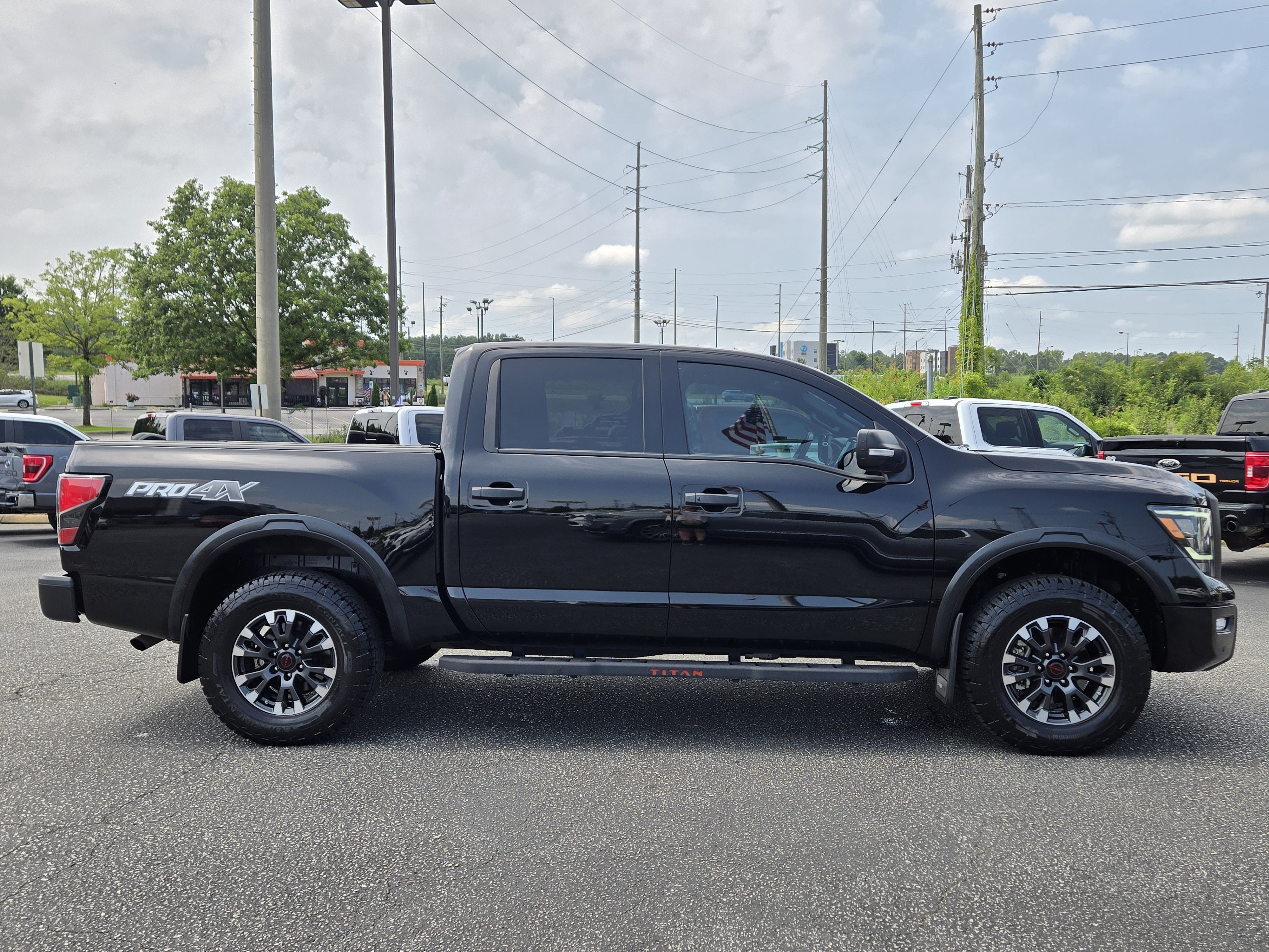 Used 2023 Super Black Nissan PRO-4X image 7