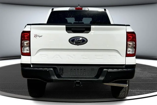 New 2025 Oxford White Ford XL image 4