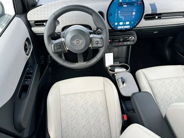 New 2026 Blue MINI Iconic image 17