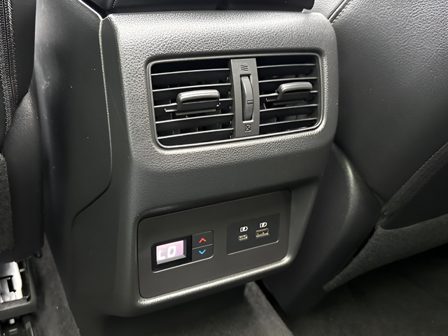 Used 2023 Blue Nissan SL image 20