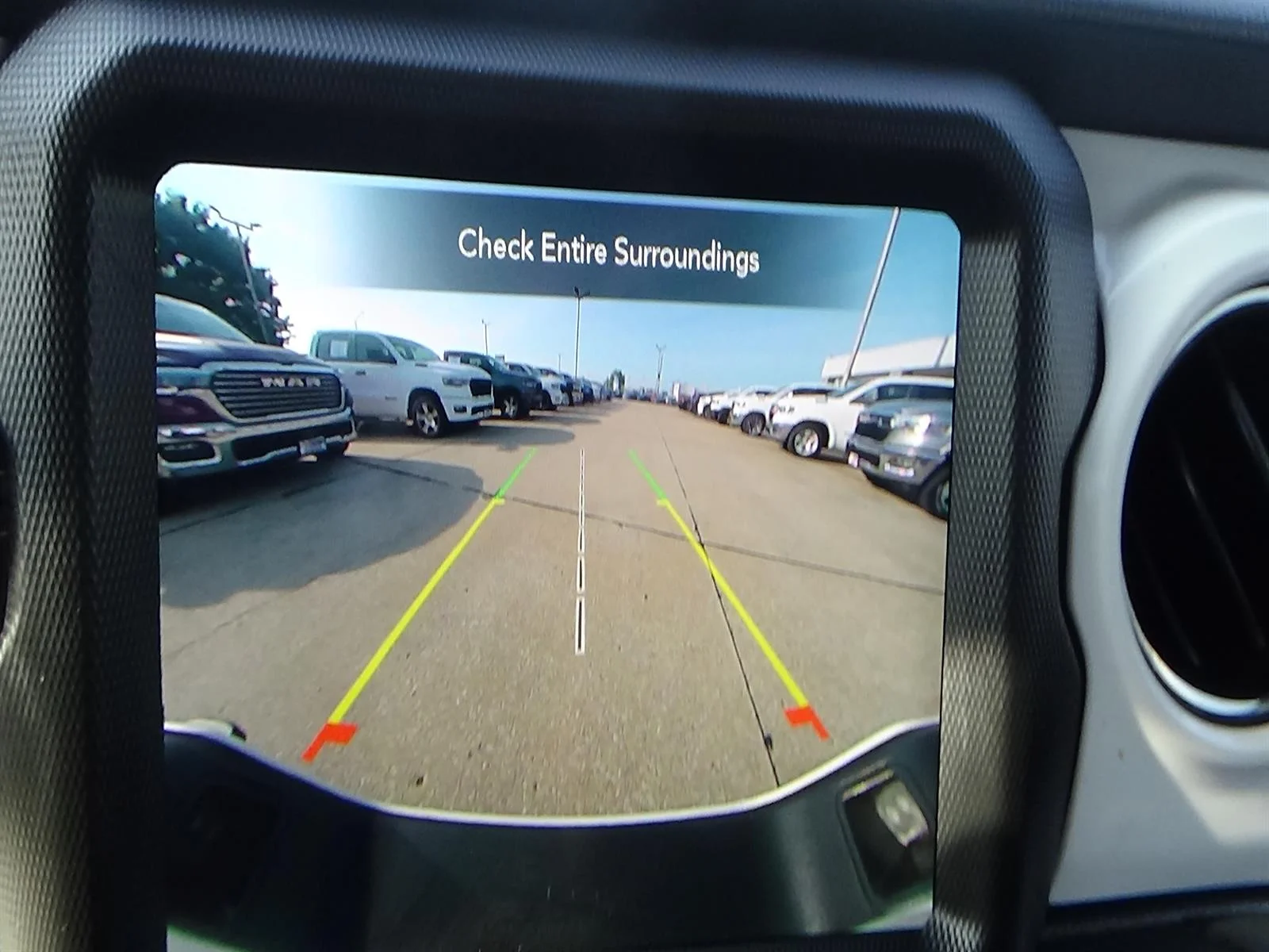 Used 2023 Bright White Clear Coat (pw7) Jeep High Altitude image 24
