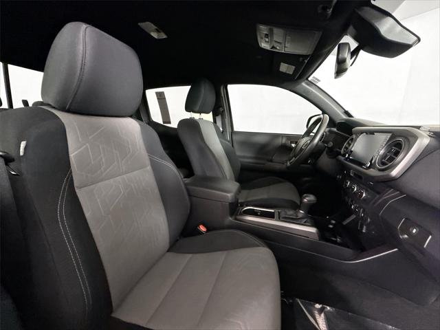 Certified Used 2022 MAGNETIC GRAY MET. Toyota  image 36