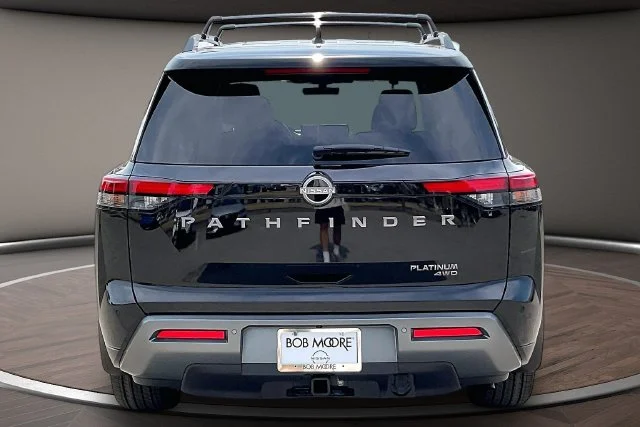 New 2026 Black Nissan Platinum image 4