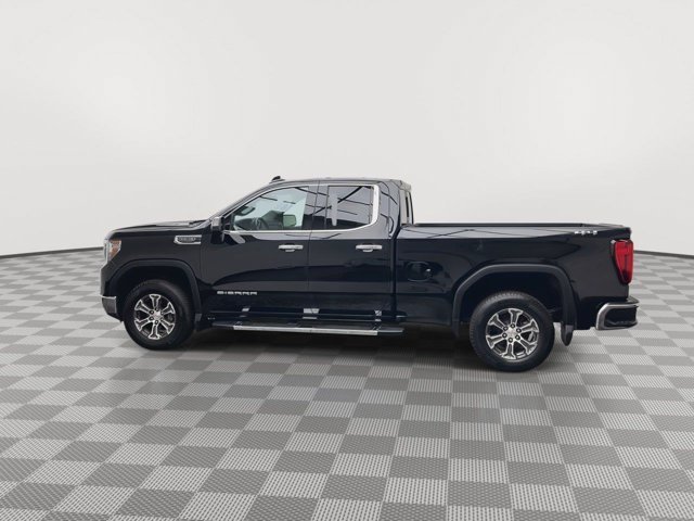 Used 2019 Onyx Black GMC SLT image 40