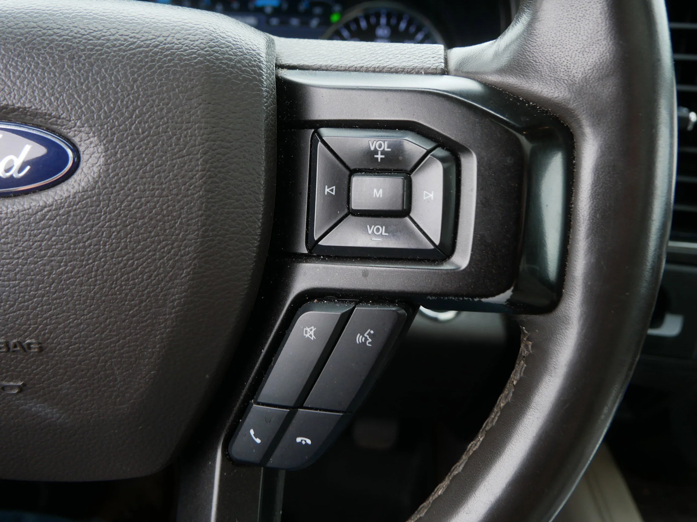 Used 2020 Agate Black Ford Limited image 30