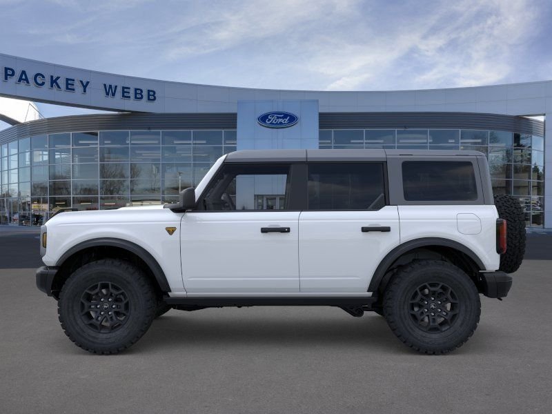 New 2026 Oxford White Ford Badlands® image 4